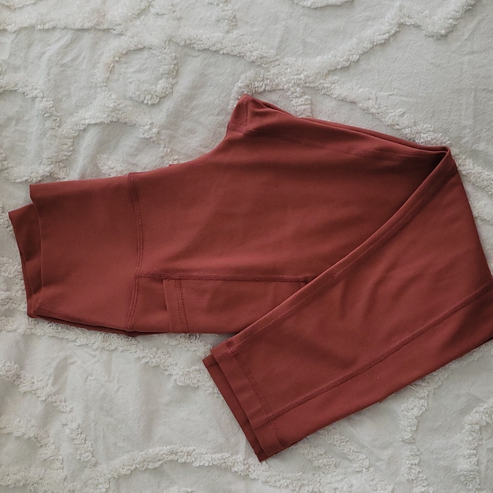 90° By Reflex NWOT Taupe leggings Size Small